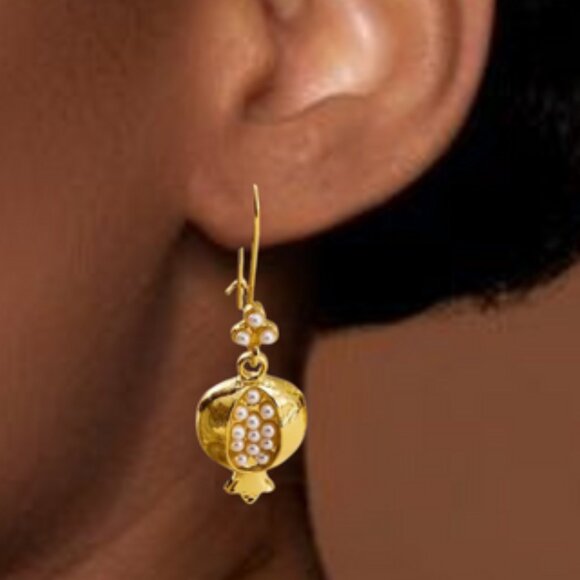 NEW Anthropologie 14K Gold Dipped Pomegranate Pearl Drop Earrings - Picture 3 of 5